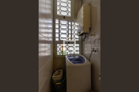 Banheiro de kitnet/studio para alugar com 1 quarto, 18m² em Perdizes, São Paulo