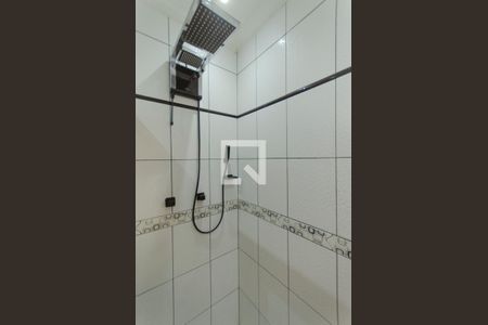 Casa à venda com 477m², 4 quartos e 4 vagasBanheiro Suíte 2