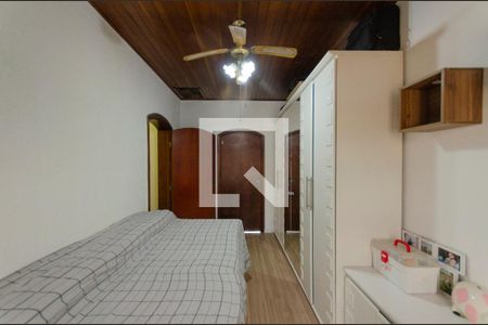 Casa à venda com 477m², 4 quartos e 4 vagasQuarto