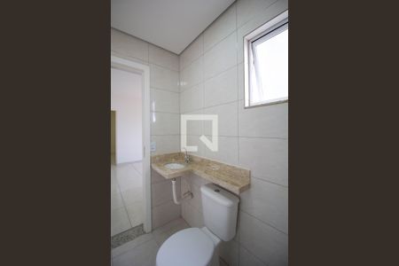 Banheiro de casa para alugar com 1 quarto, 41m² em Cidade Antônio Estêvão de Carvalho, São Paulo