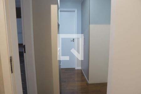 Apartamento à venda com 134m², 4 quartos e 2 vagascorredor
