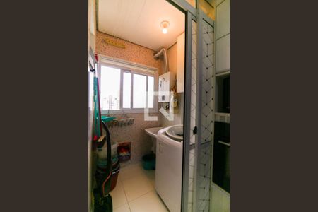 Apartamento à venda com 56m², 2 quartos e 1 vaga Apartamento à venda com 56m², 2 quartos e 1 vagaÁrea de Serviço