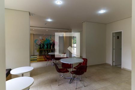 Apartamento à venda com 56m², 2 quartos e 1 vaga Apartamento à venda com 56m², 2 quartos e 1 vagaÁrea comum - Salão de festas