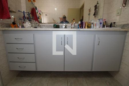 Casa à venda com 170m², 3 quartos e 1 vagaBanheiro Social