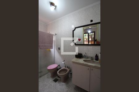 Casa à venda com 170m², 3 quartos e 1 vagaBanheiro da Suíte