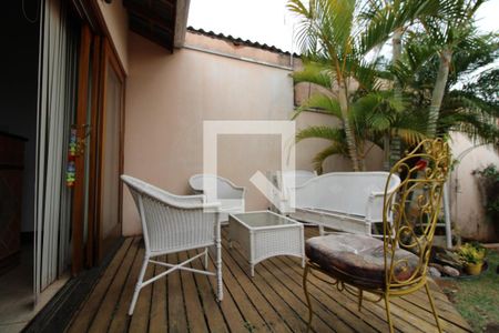 Casa à venda com 170m², 3 quartos e 1 vagaQuintal