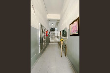 Apartamento à venda com 63m², 2 quartos e sem vaga Apartamento à venda com 63m², 2 quartos e sem vagaHall de entrada