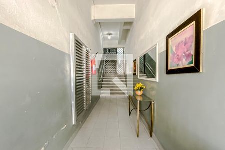 Apartamento à venda com 63m², 2 quartos e sem vaga Apartamento à venda com 63m², 2 quartos e sem vagaHall de entrada