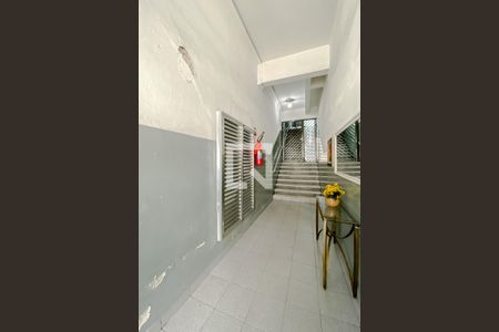 Apartamento à venda com 63m², 2 quartos e sem vaga Apartamento à venda com 63m², 2 quartos e sem vagaHall de entrada