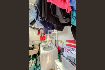 Apartamento à venda com 63m², 2 quartos e sem vaga Apartamento à venda com 63m², 2 quartos e sem vagaLavanderia