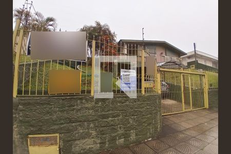 Casa à venda com 253m², 3 quartos e 1 vagaFachada