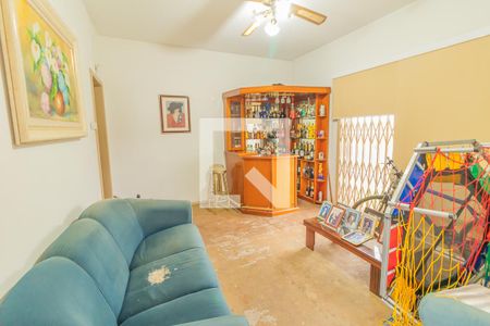 Sala de casa à venda com 3 quartos, 253m² em Cristo Rei, São Leopoldo