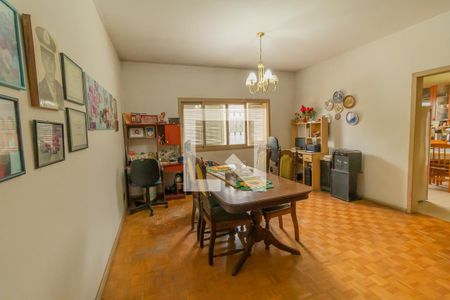 Casa à venda com 253m², 3 quartos e 1 vagaSala de Jantar