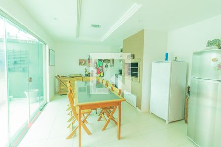 Casa à venda com 253m², 3 quartos e 1 vagaSala de Jantar