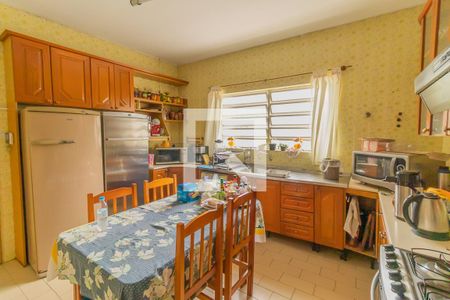 Casa à venda com 253m², 3 quartos e 1 vagaCozinha