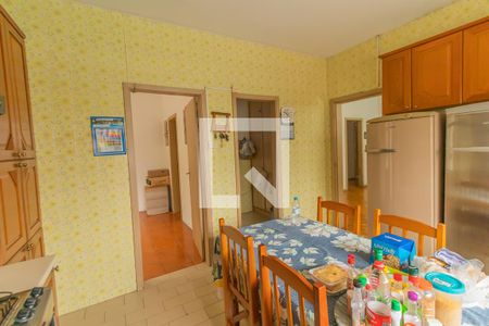 Casa à venda com 253m², 3 quartos e 1 vagaCozinha