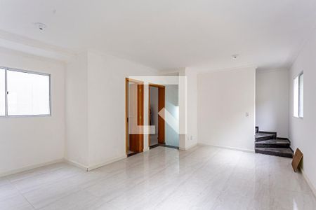 Sala de casa de condomínio para alugar com 3 quartos, 134m² em Vila Eldízia, Santo André