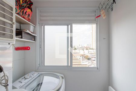 Apartamento para alugar com 58m², 2 quartos e 1 vagaÁrea de Serviço
