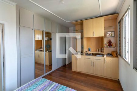 Apartamento à venda com 137m², 4 quartos e 2 vagasQuarto Suíte