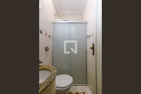 Casa de condomínio à venda com 194m², 4 quartos e 3 vagasBanheiro da Suíte 2