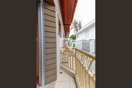 Casa de condomínio à venda com 194m², 4 quartos e 3 vagasSacada Suíte 1