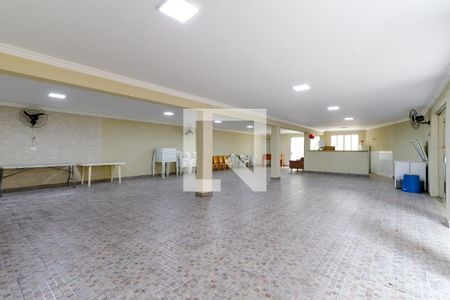 Casa de condomínio à venda com 194m², 4 quartos e 3 vagasÁrea Comum - Salão de Festas