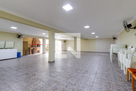 Casa de condomínio à venda com 194m², 4 quartos e 3 vagasÁrea Comum - Salão de Festas