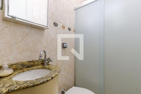 Casa de condomínio à venda com 194m², 4 quartos e 3 vagasBanheiro da Suíte 2