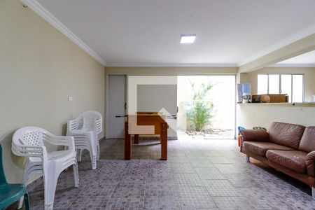 Casa de condomínio à venda com 194m², 4 quartos e 3 vagasÁrea Comum - Salão de Festas