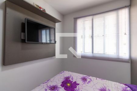 Quarto 1 de apartamento à venda com 2 quartos, 42m² em Itaquera, São Paulo