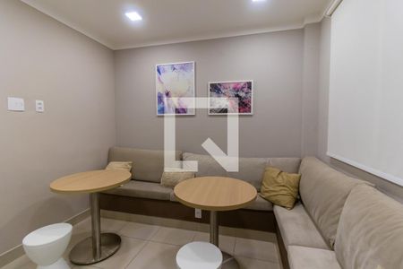 Apartamento à venda com 42m², 2 quartos e sem vagaÁrea comum - Salão de festas