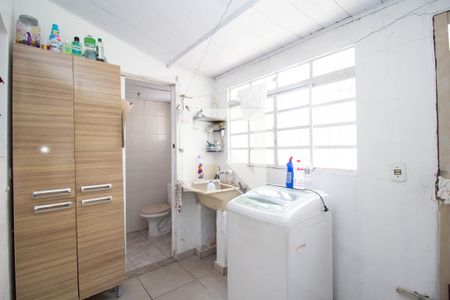 Casa à venda com 360m², 3 quartos e 7 vagasÁrea de Serviço