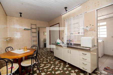 Casa à venda com 360m², 3 quartos e 7 vagasCozinha