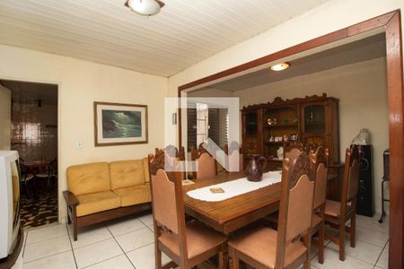 Sala de casa à venda com 3 quartos, 360m² em Vila Mangalot, São Paulo