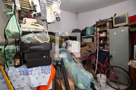 Quarto 2 de casa à venda com 3 quartos, 360m² em Vila Mangalot, São Paulo