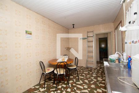 Casa à venda com 360m², 3 quartos e 7 vagasCozinha