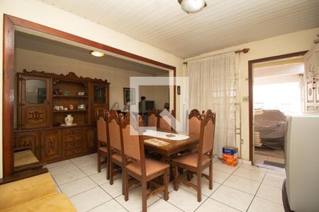 Sala de casa à venda com 3 quartos, 360m² em Vila Mangalot, São Paulo