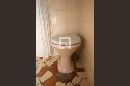 Casa à venda com 360m², 3 quartos e 7 vagasBanheiro