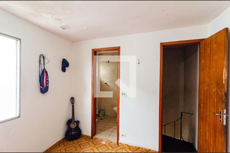 Casa à venda com 150m², 4 quartos e 2 vagas Casa à venda com 150m², 4 quartos e 2 vagasEdícula