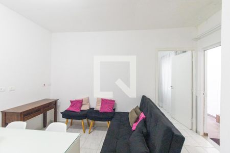 Sala/Cozinha de apartamento para alugar com 1 quarto, 30m² em Centro, Curitiba