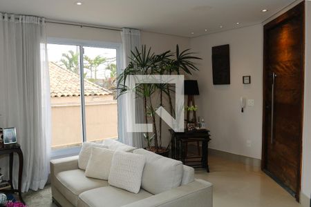 Sala de casa à venda com 3 quartos, 180m² em Planalto Paulista, São Paulo