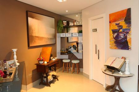 Sala de casa à venda com 3 quartos, 180m² em Planalto Paulista, São Paulo