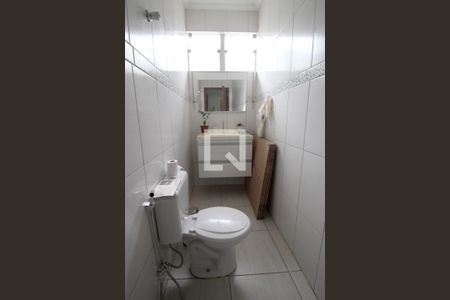 Casa para alugar com 250m², 5 quartos e 1 vagaBanheiro 2