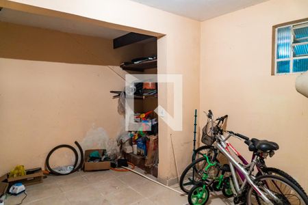 Casa à venda com 130m², 3 quartos e 2 vagasQuarto de Serviço