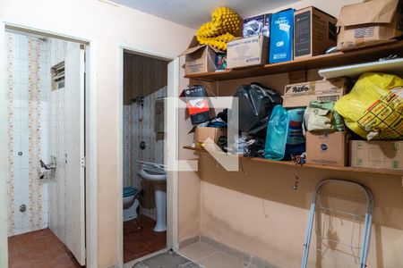 Casa à venda com 130m², 3 quartos e 2 vagasQuarto de Serviço