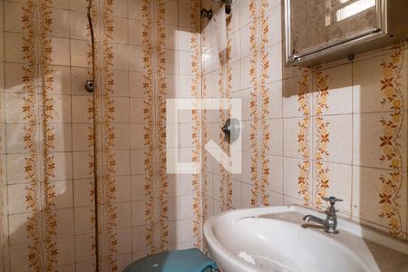 Casa à venda com 130m², 3 quartos e 2 vagasBanheiro de serviço