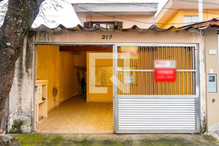 Casa à venda com 130m², 3 quartos e 2 vagasFachada