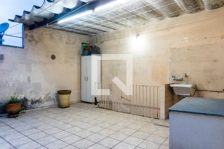 Casa à venda com 130m², 3 quartos e 2 vagasÁrea de Serviço