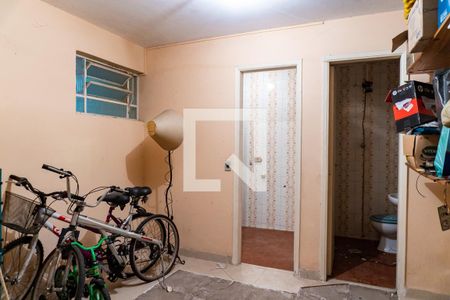 Casa à venda com 130m², 3 quartos e 2 vagasQuarto de Serviço