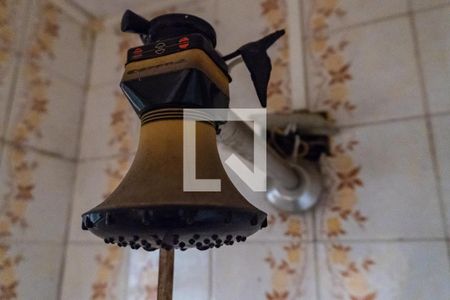 Casa à venda com 130m², 3 quartos e 2 vagasBanheiro de serviço Detalhe